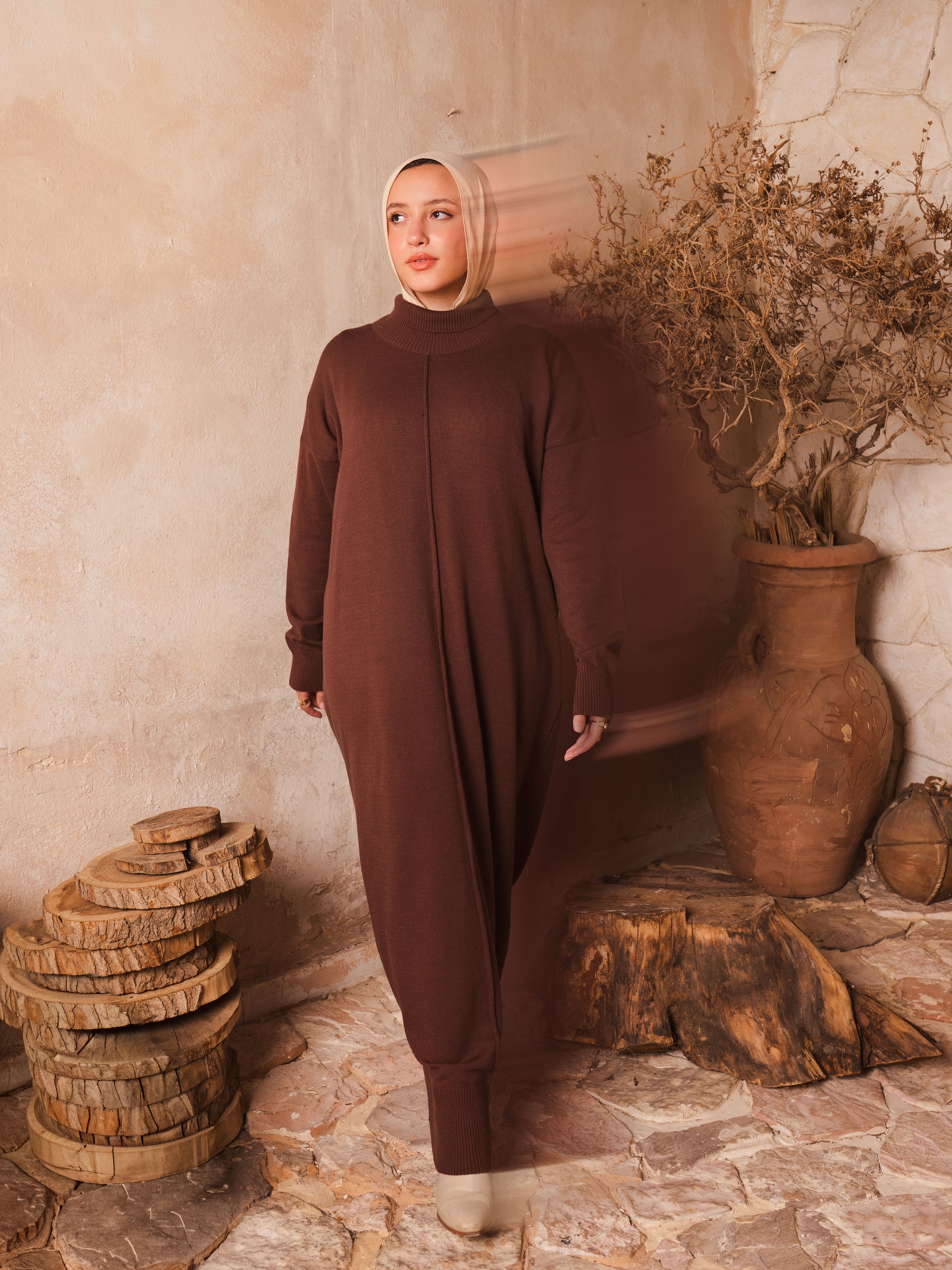 Essence - Walnut